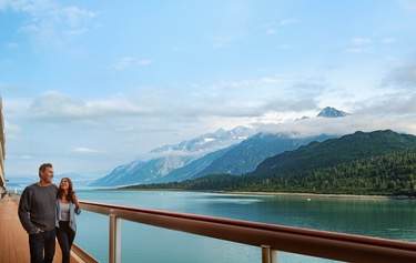 NCL Norwegian Bliss The Waterfront Lifestyle 3 ©Norwegian Cruise Line.jpg